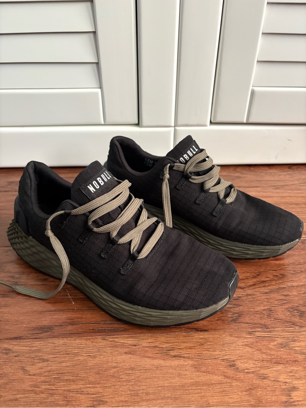 NOBULL Men’s 6 / Women’s 7.5 Black/Gray Allday 365 Athletic Shoes
